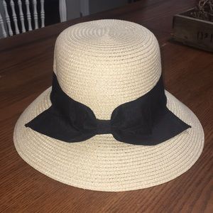Brand new Siggi Sun Hat